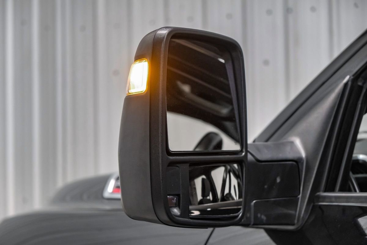 Used 2024 RAM 3500 Big Horn image 40