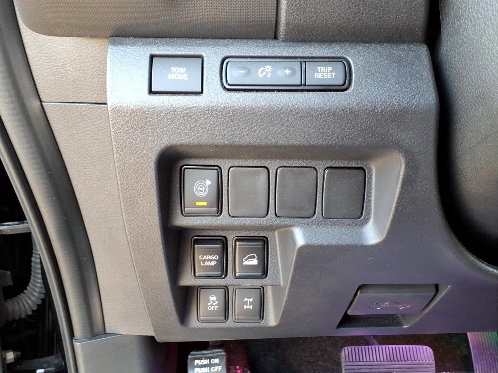 Certified 2023 Nissan Frontier PRO-4X w/ Technology Package AWD/4WD image 21