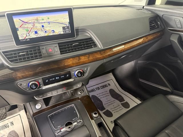 Used 2019 Audi Q5 2.0T Premium Plus w/ Premium Plus Package AWD/4WD image 24