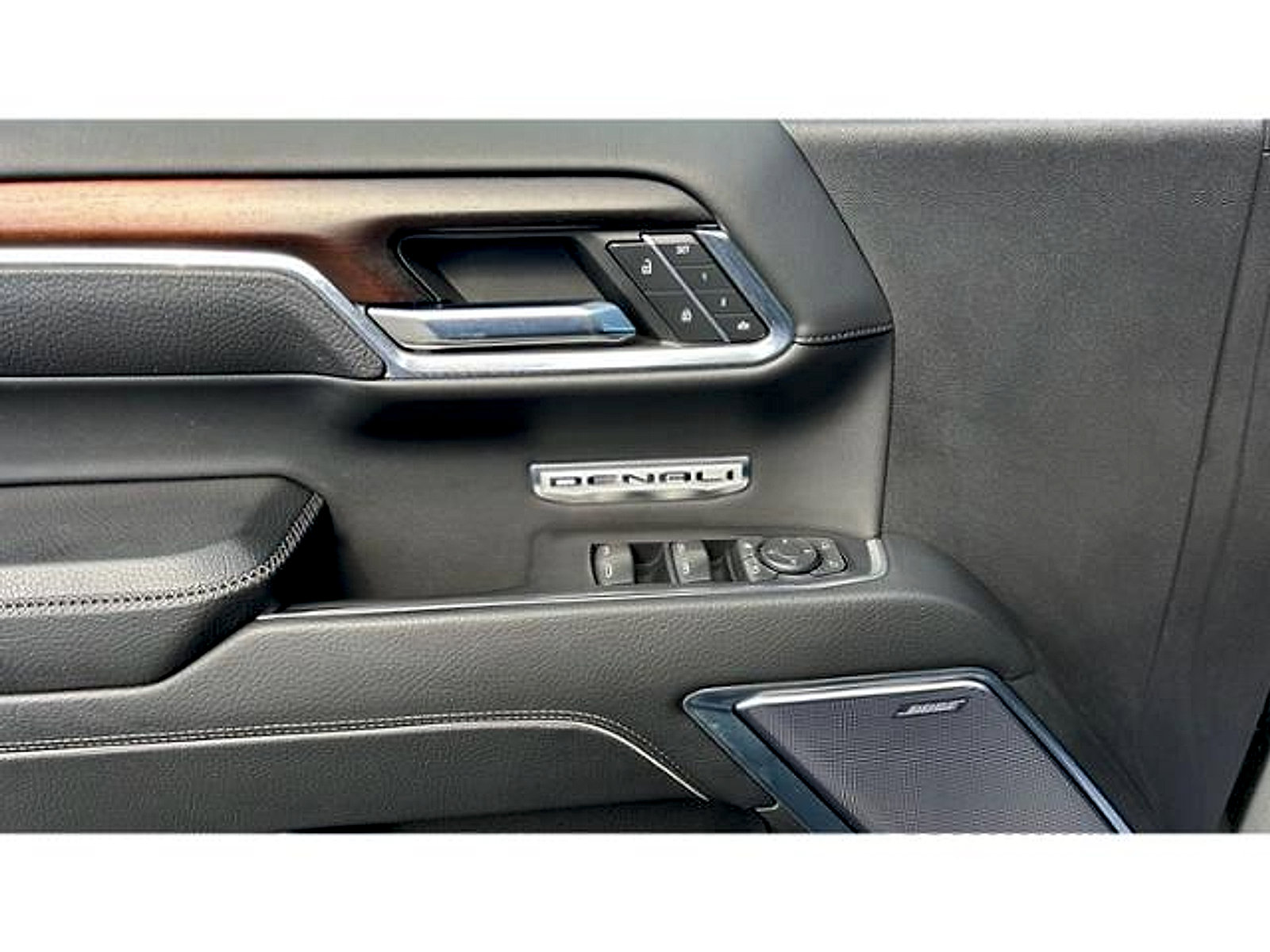 Used 2024 GMC Sierra 1500 Denali image 28