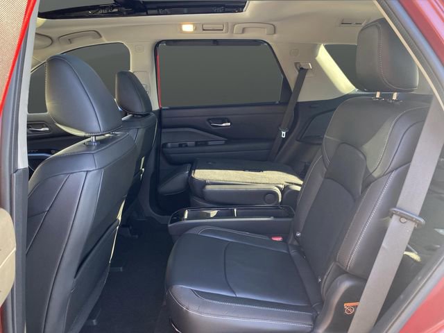 Used 2022 Nissan Pathfinder SL w/ SL Premium Package image 33