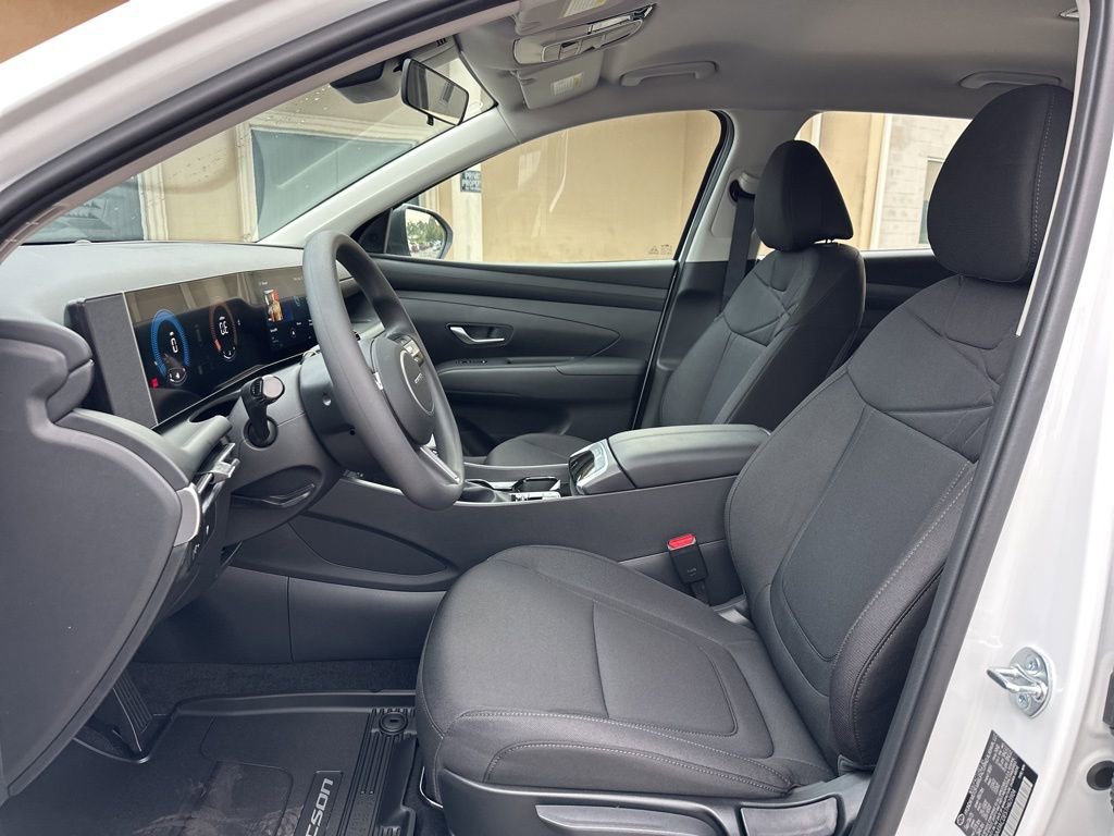 New 2026 Hyundai Tucson SE image 24