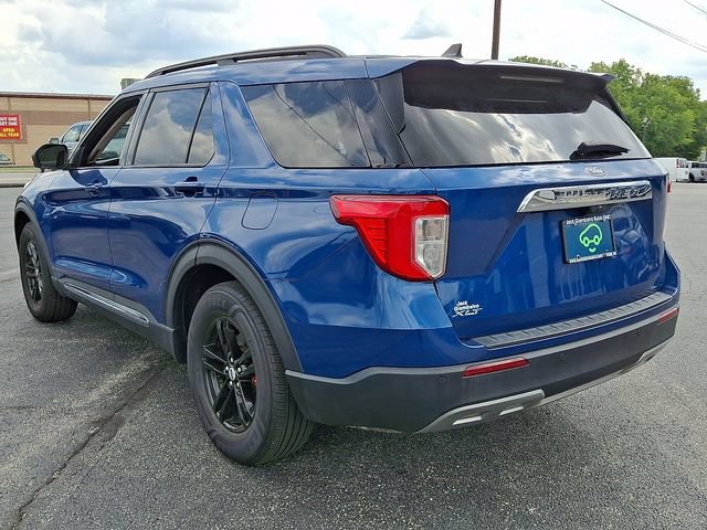 Used 2023 Ford Explorer XLT w/ Equipment Group 202A RWD image 4