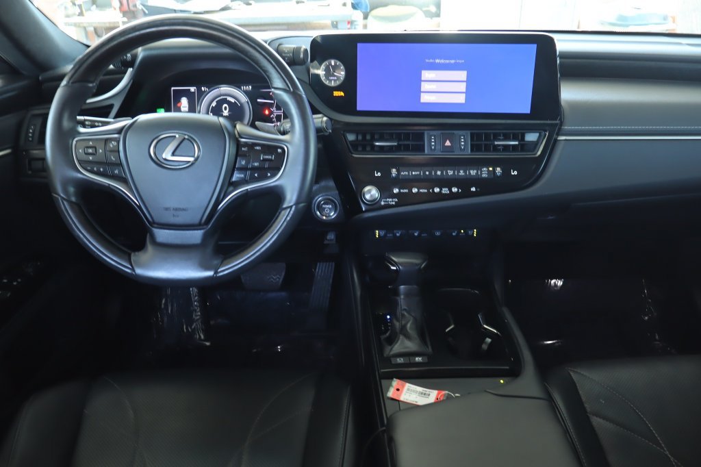 Used 2023 Lexus ES 300h w/ Accessory Package (Z1) FWD image 26