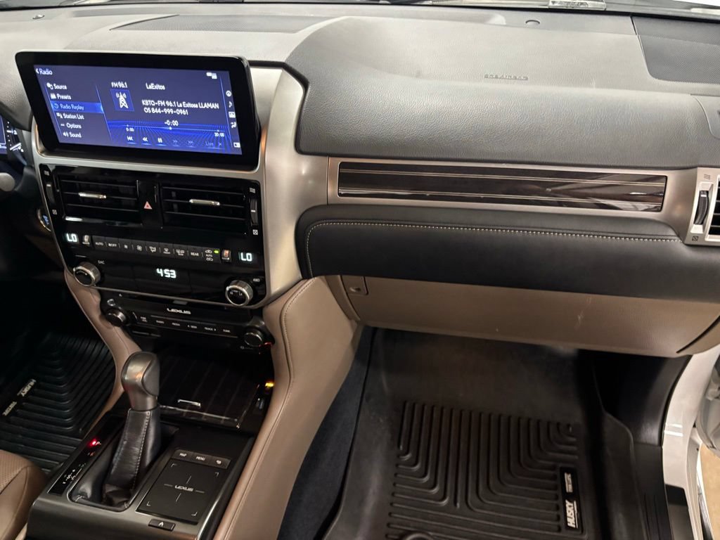 Used 2023 Lexus GX 460 Premium w/ Premium Package AWD/4WD image 21