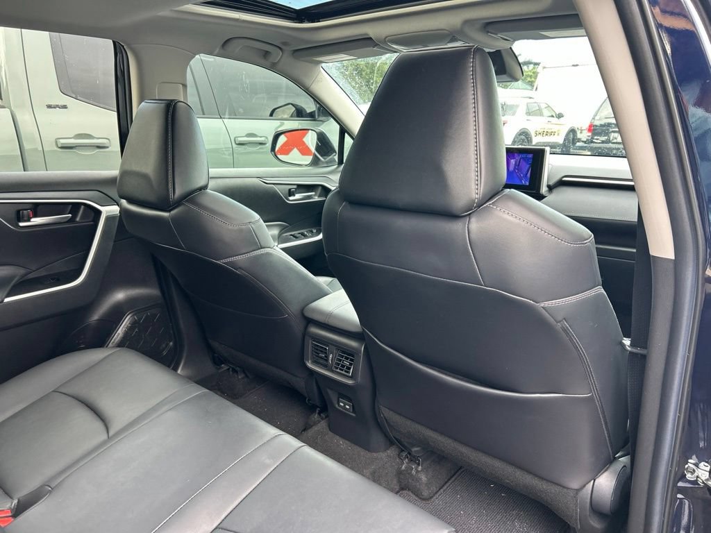Used 2023 Toyota RAV4 XLE Premium AWD/4WD image 44