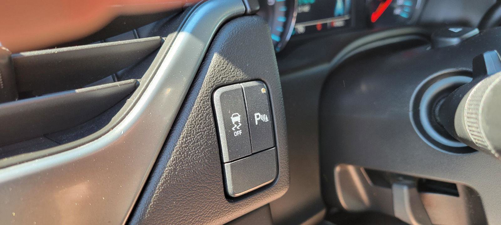 Used 2018 Chevrolet Tahoe LS image 12