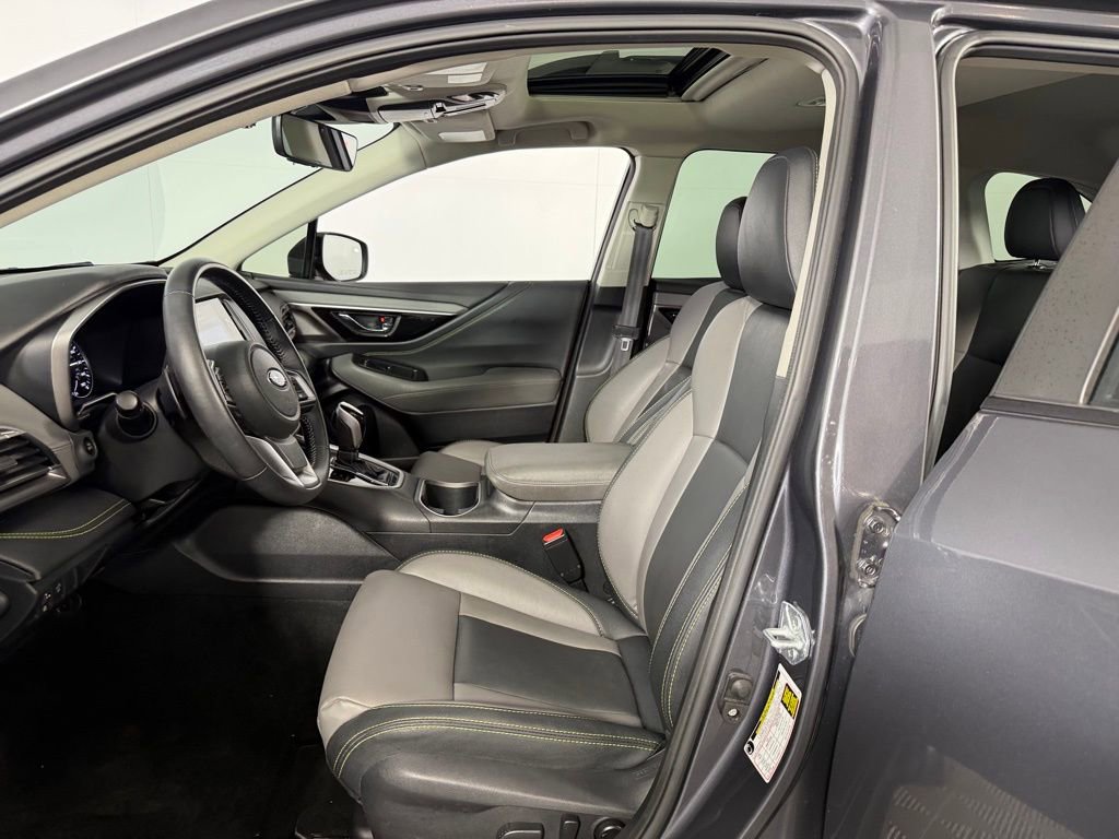 Used 2023 Subaru Outback Onyx Edition image 16