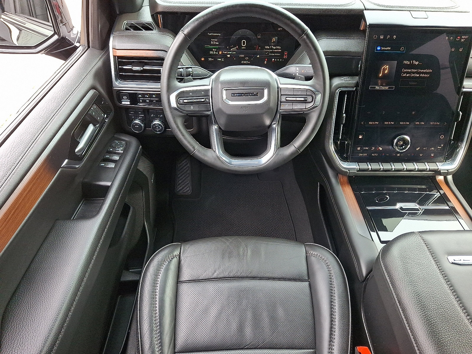 Certified 2025 GMC Yukon Denali image 12