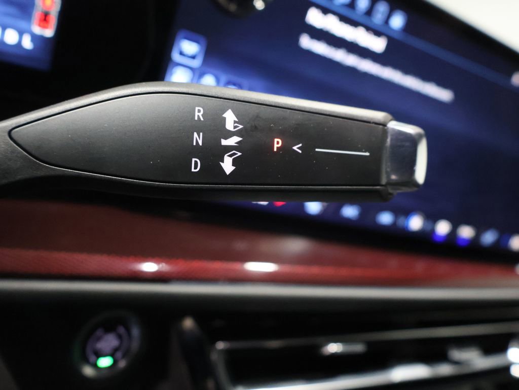 Used 2025 Chevrolet Traverse Z71 image 37