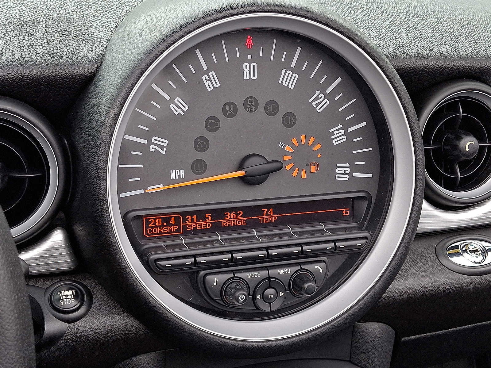 Used 2015 MINI Cooper S image 17