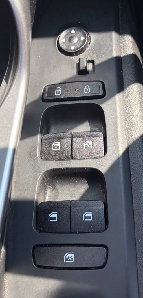 Used 2023 Hyundai Tucson SEL AWD/4WD image 17