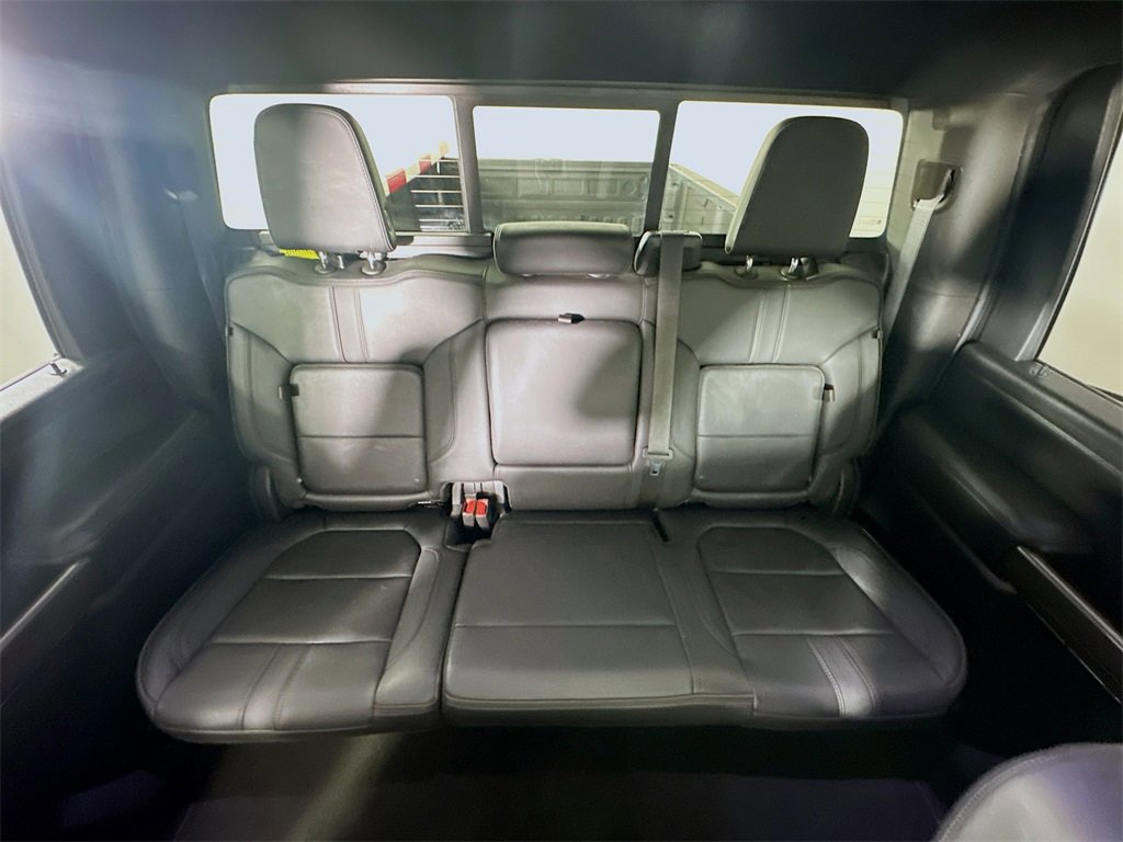 Used 2021 Chevrolet Silverado 3500 High Country w/ Z71 Off-Road Package image 13