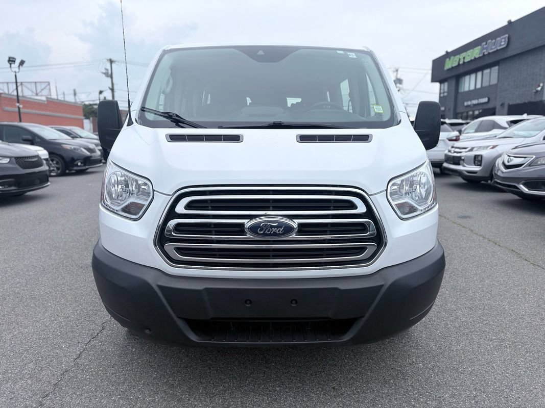 Used 2019 Ford Transit 350 XLT RWD image 2