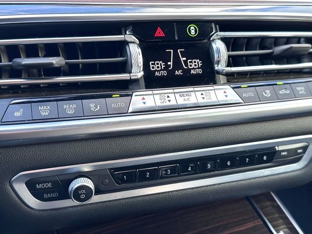 Used 2020 BMW X5 xDrive40i w/ Parking Assistance Package image 21