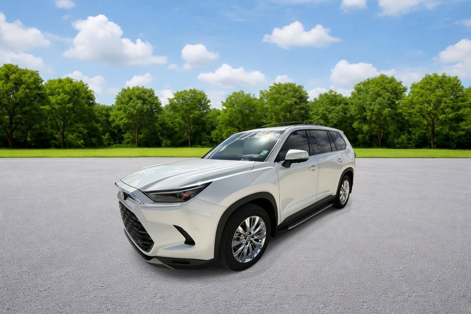 Used 2025 Toyota Grand Highlander AWD image 2