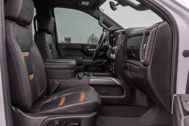 Used 2021 GMC Sierra 3500 AT4 w/ AT4 Preferred Package AWD/4WD image 7