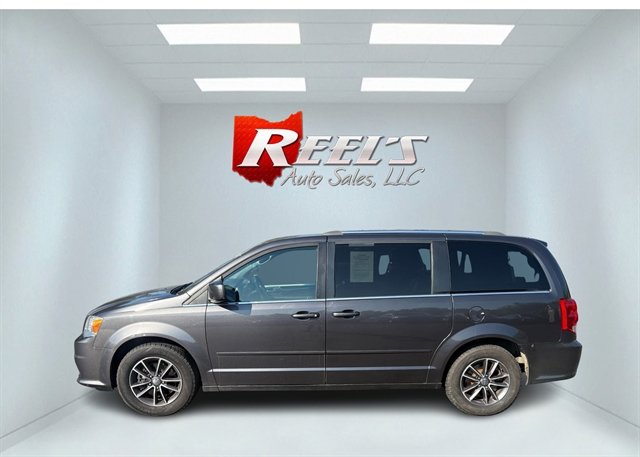 Used 2017 Dodge Grand Caravan SE image 13