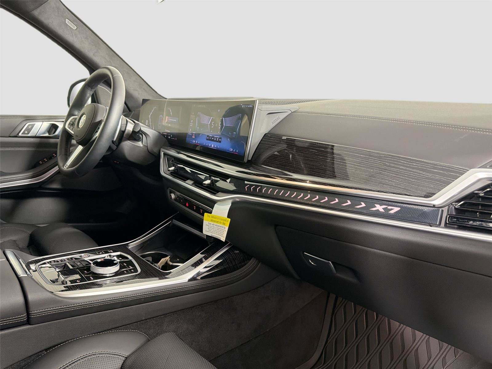 Certified 2026 BMW X7 xDrive40i w/ M Sport Package AWD/4WD image 27