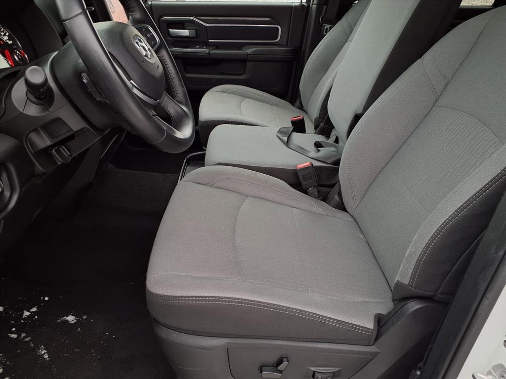 Used 2024 RAM 2500 Big Horn w/ Bed Utility Group image 26