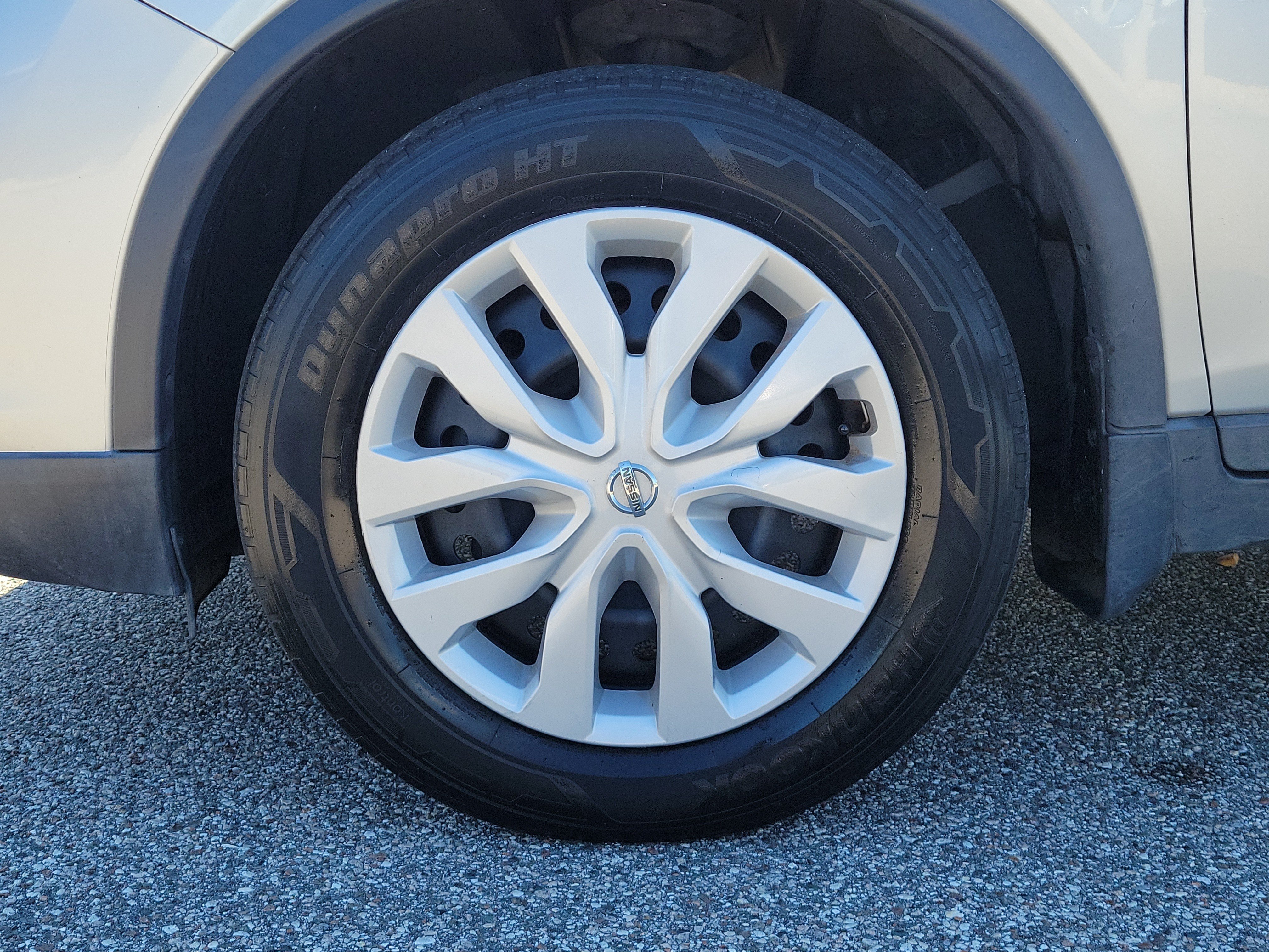 Certified 2020 Nissan Rogue S FWD image 9