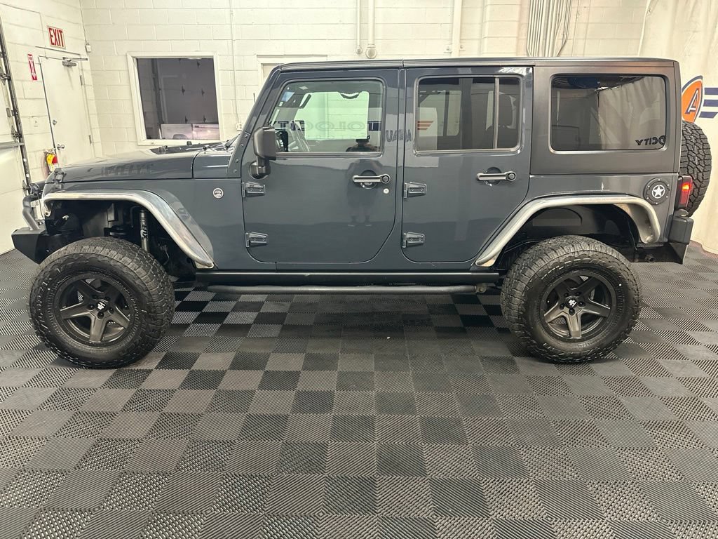 Used 2018 Jeep Wrangler Unlimited Sport AWD/4WD image 7