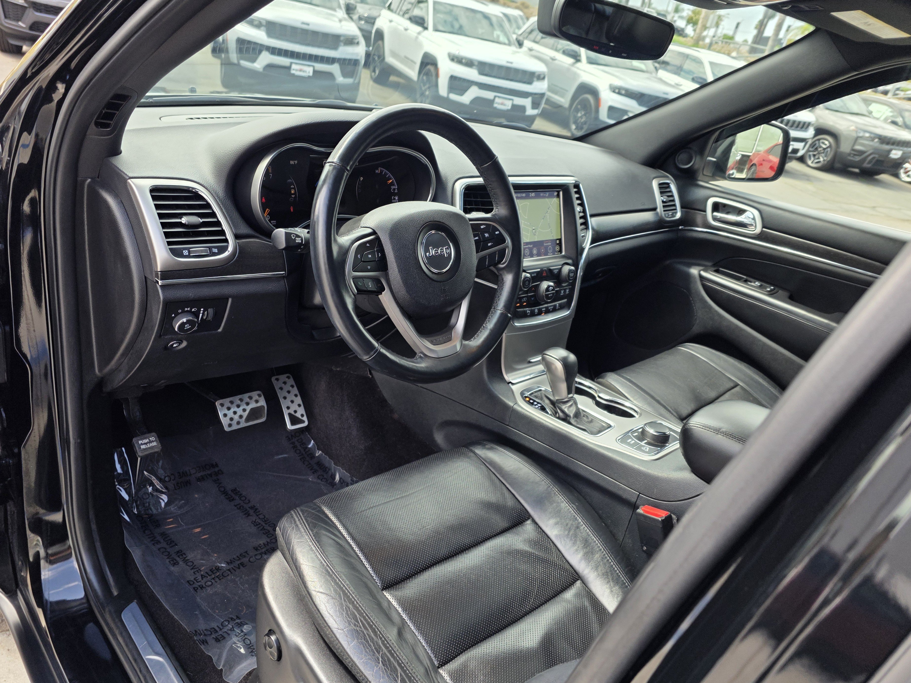 Used 2018 Jeep Grand Cherokee Limited w/ Luxury Group II AWD/4WD image 14