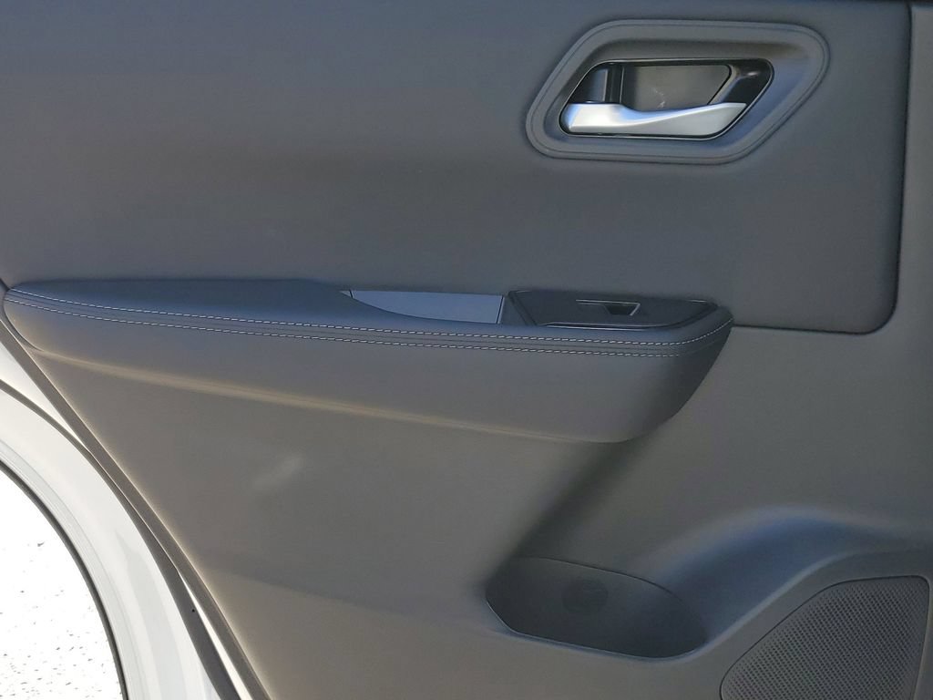 New 2026 Nissan Rogue SV w/ Cold Weather Package FWD image 19