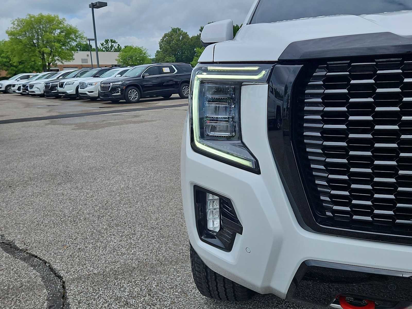 Certified 2023 GMC Yukon XL AT4 w/ Max Trailering Package AWD/4WD image 11