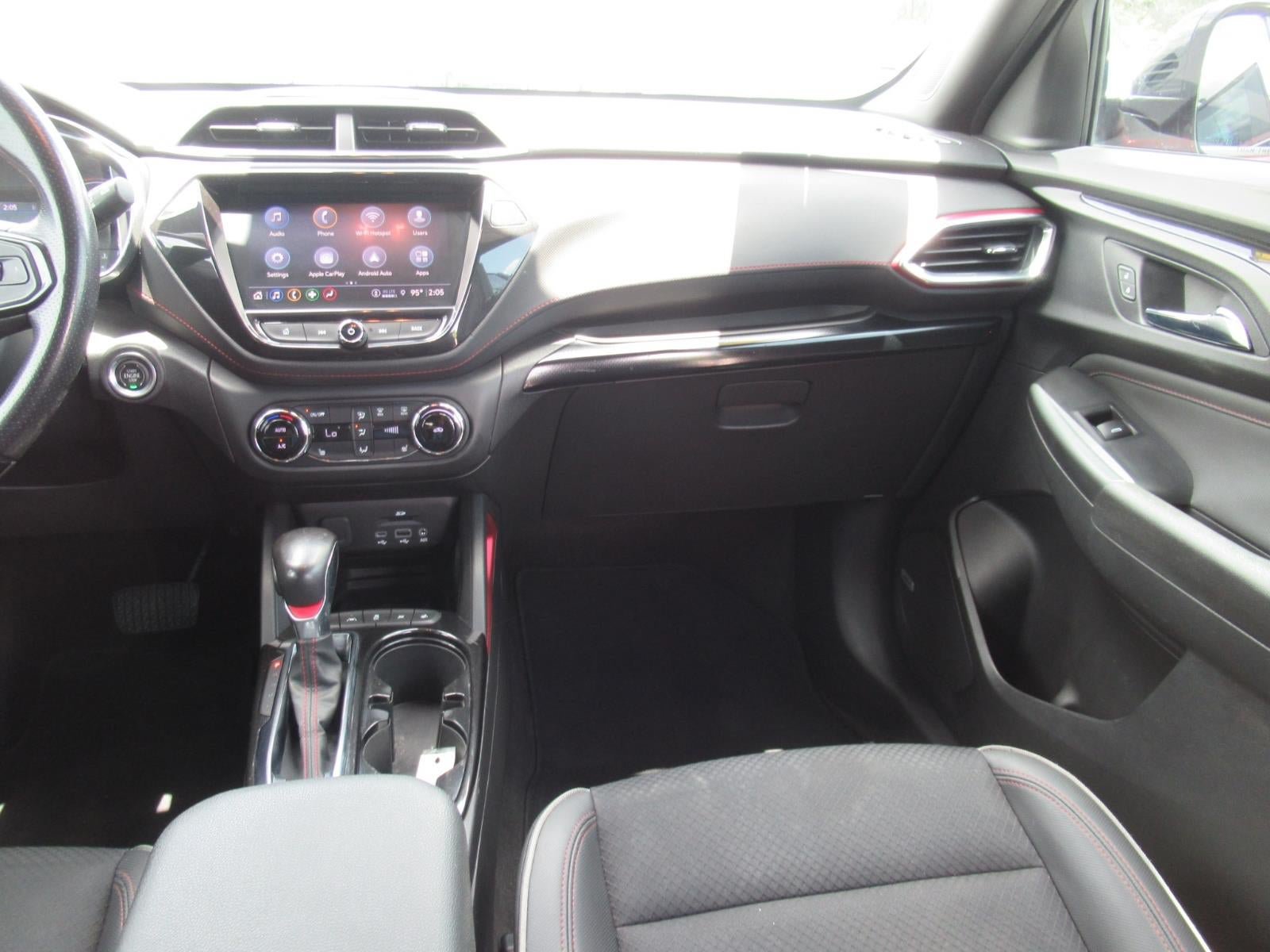 Used 2021 Chevrolet TrailBlazer RS w/ Technology Package FWD image 14