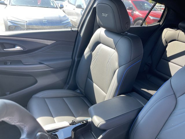 New 2026 Buick Envista Sport Touring w/ Convenience I Package FWD image 23