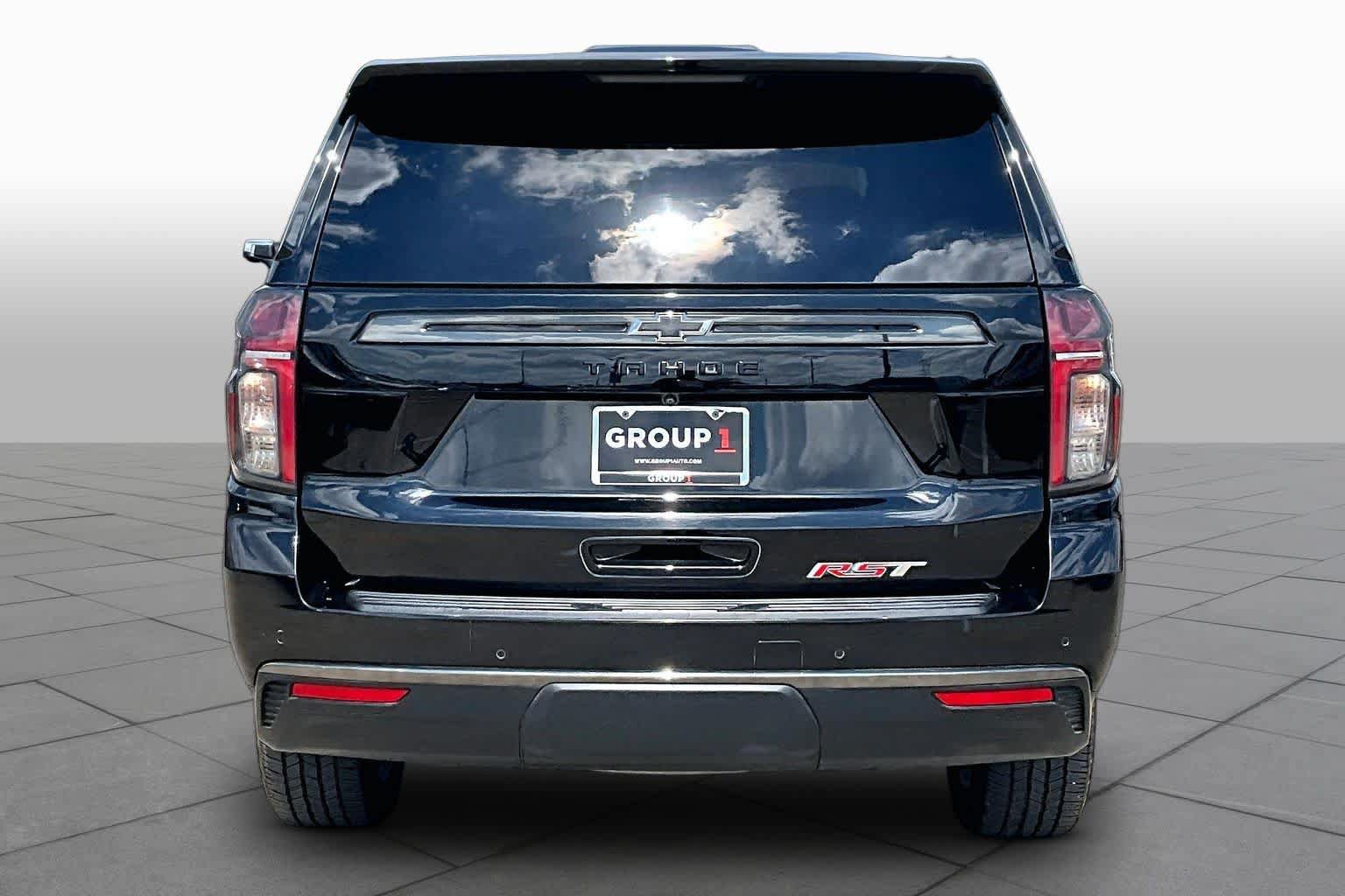 Used 2021 Chevrolet Tahoe RST w/ Luxury Package AWD/4WD image 5