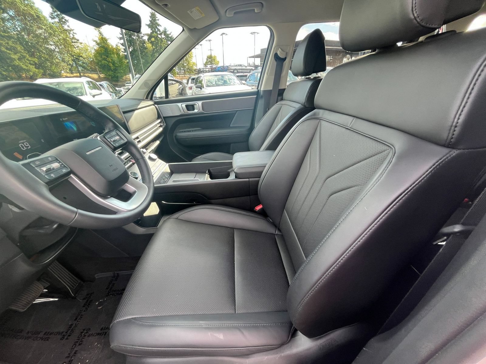 Used 2026 Hyundai Santa Fe SEL AWD/4WD image 28