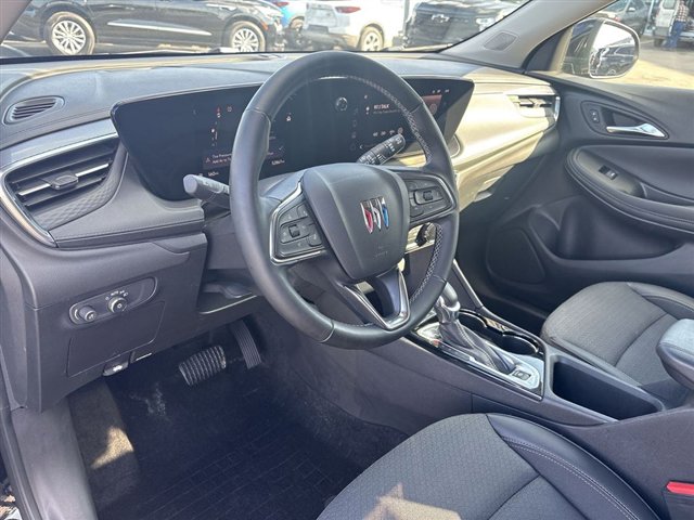 Certified 2024 Buick Encore GX Preferred w/ Comfort Package image 10