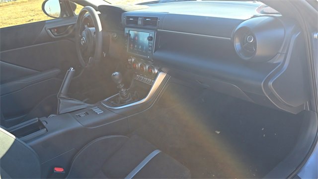 Used 2024 Toyota GR86 Premium image 24