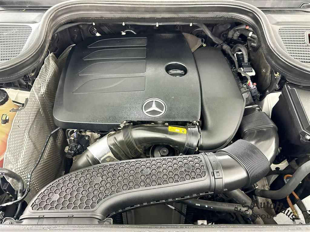 Used 2022 Mercedes-Benz GLE 350 w/ 3rd Row Seat Package image 39