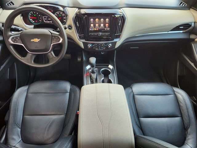 Used 2022 Chevrolet Traverse LS image 21