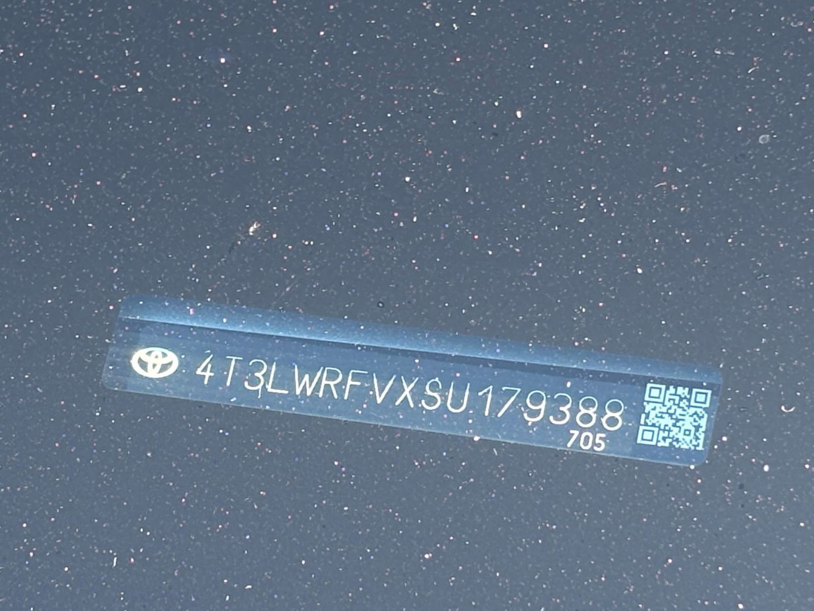 Used 2025 Toyota RAV4 LE image 29