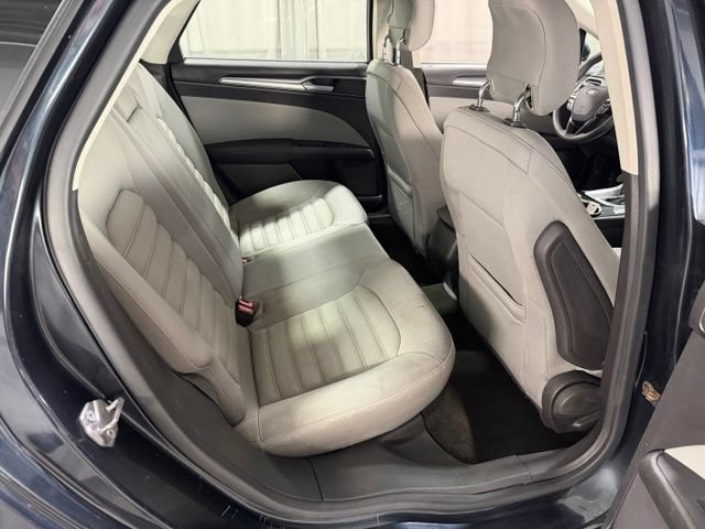 Used 2014 Ford Fusion S FWD image 8