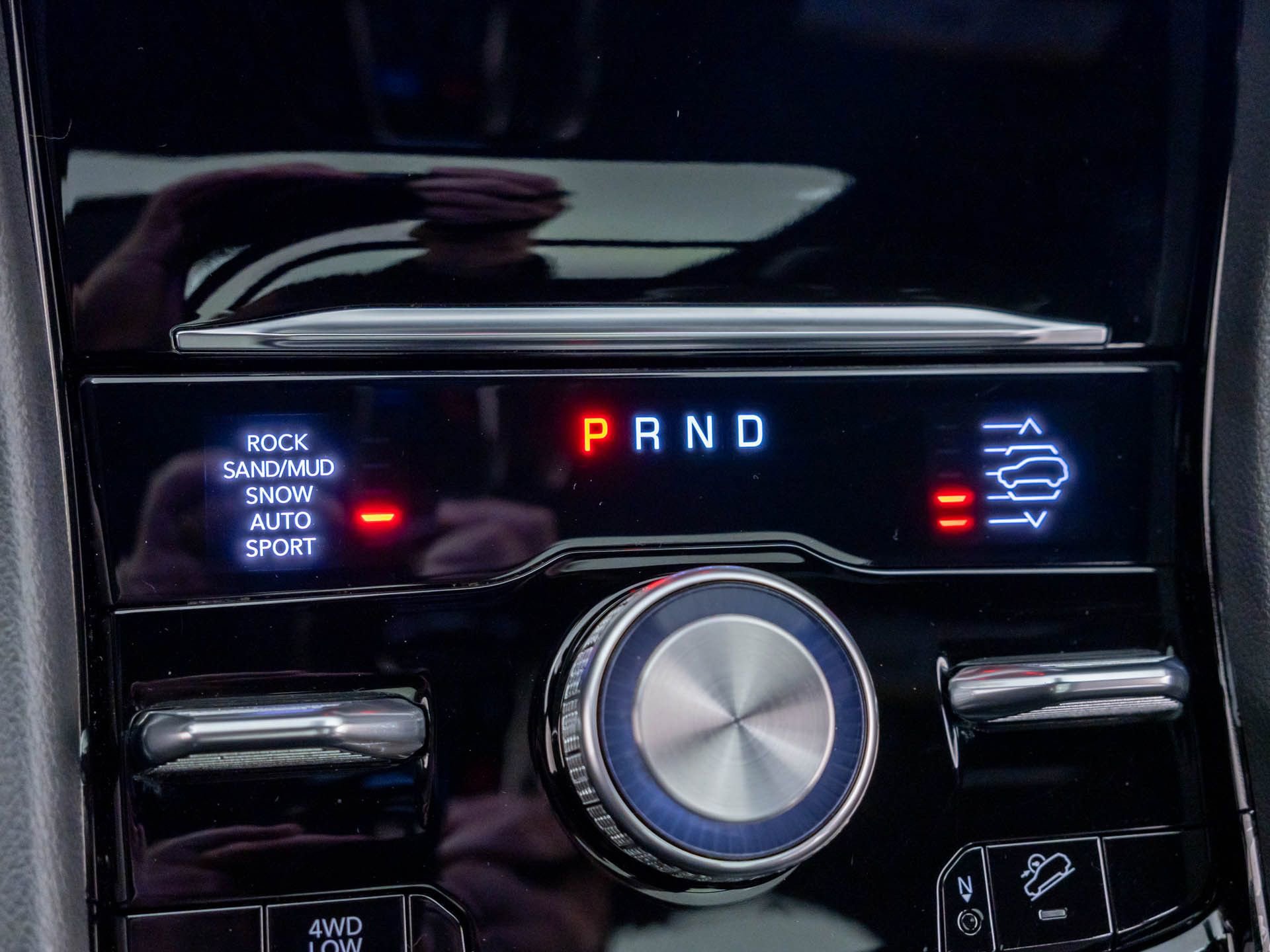 Used 2023 Jeep Grand Cherokee Overland image 26