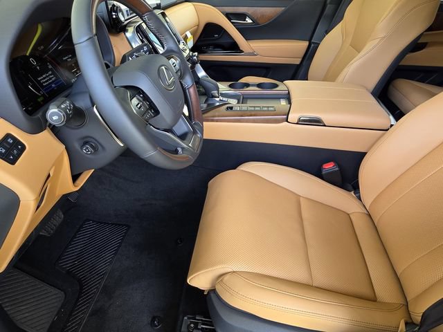 New 2026 Lexus LX 700h Luxury AWD/4WD image 6