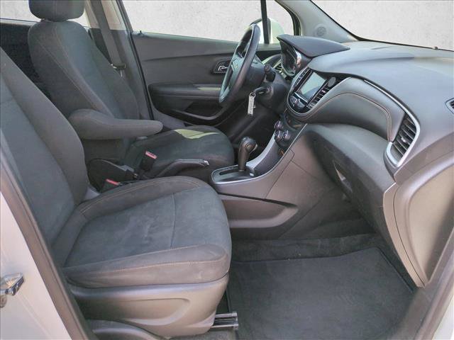 Used 2020 Chevrolet Trax LS w/ LPO, Protection Package FWD image 20