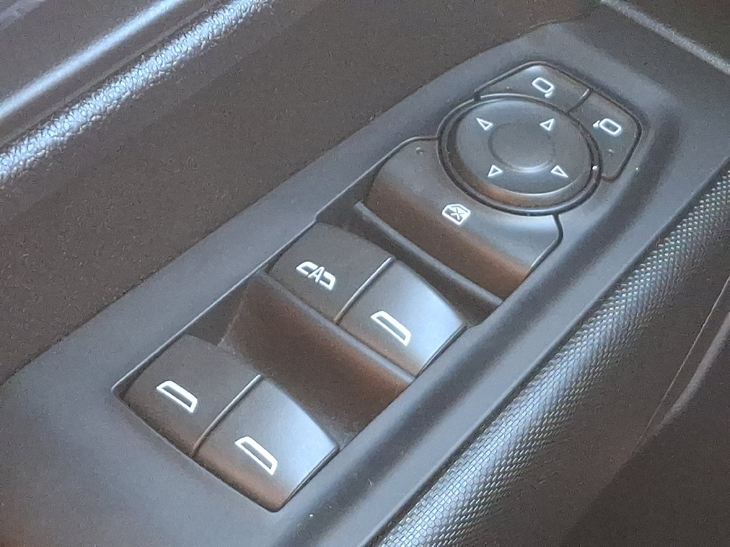 Certified 2022 Chevrolet Silverado 1500 Custom AWD/4WD image 26