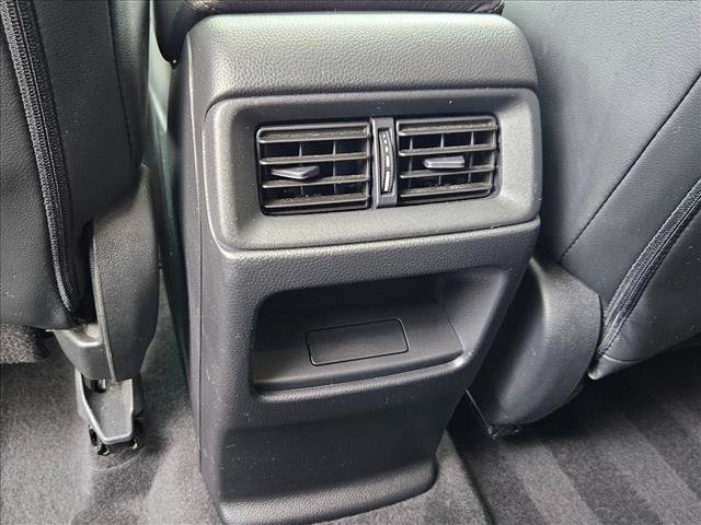 Used 2023 Honda CR-V EX-L image 17