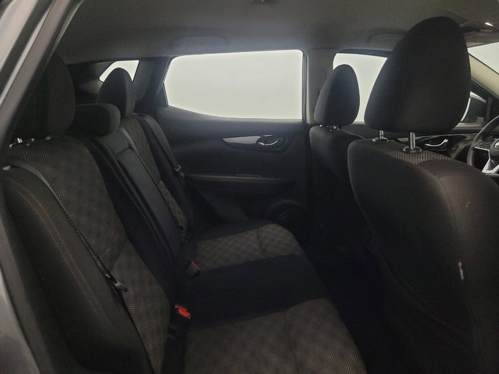Used 2019 Nissan Rogue Sport SV FWD image 19