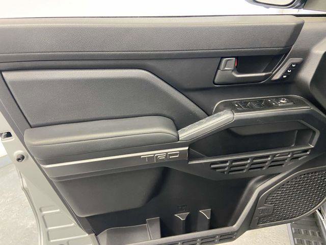 Certified 2025 Toyota 4Runner TRD Off-Road Premium image 19