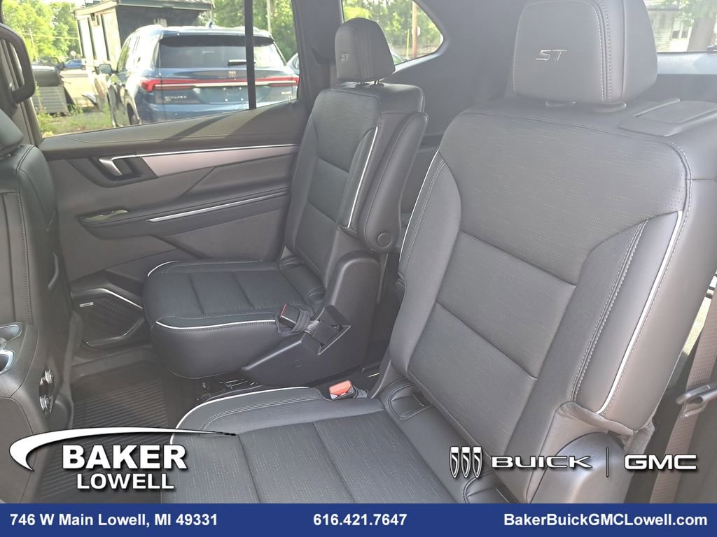 New 2026 Buick Enclave Sport Touring w/ LPO, All-Weather Package image 16