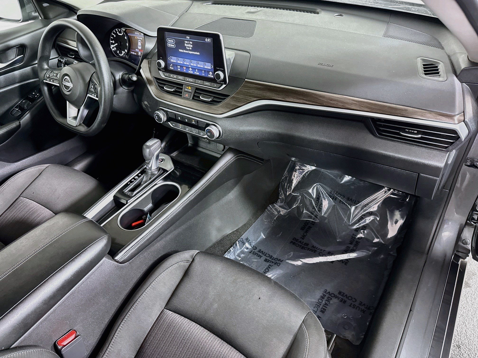 Used 2023 Nissan Altima 2.5 SV FWD image 30