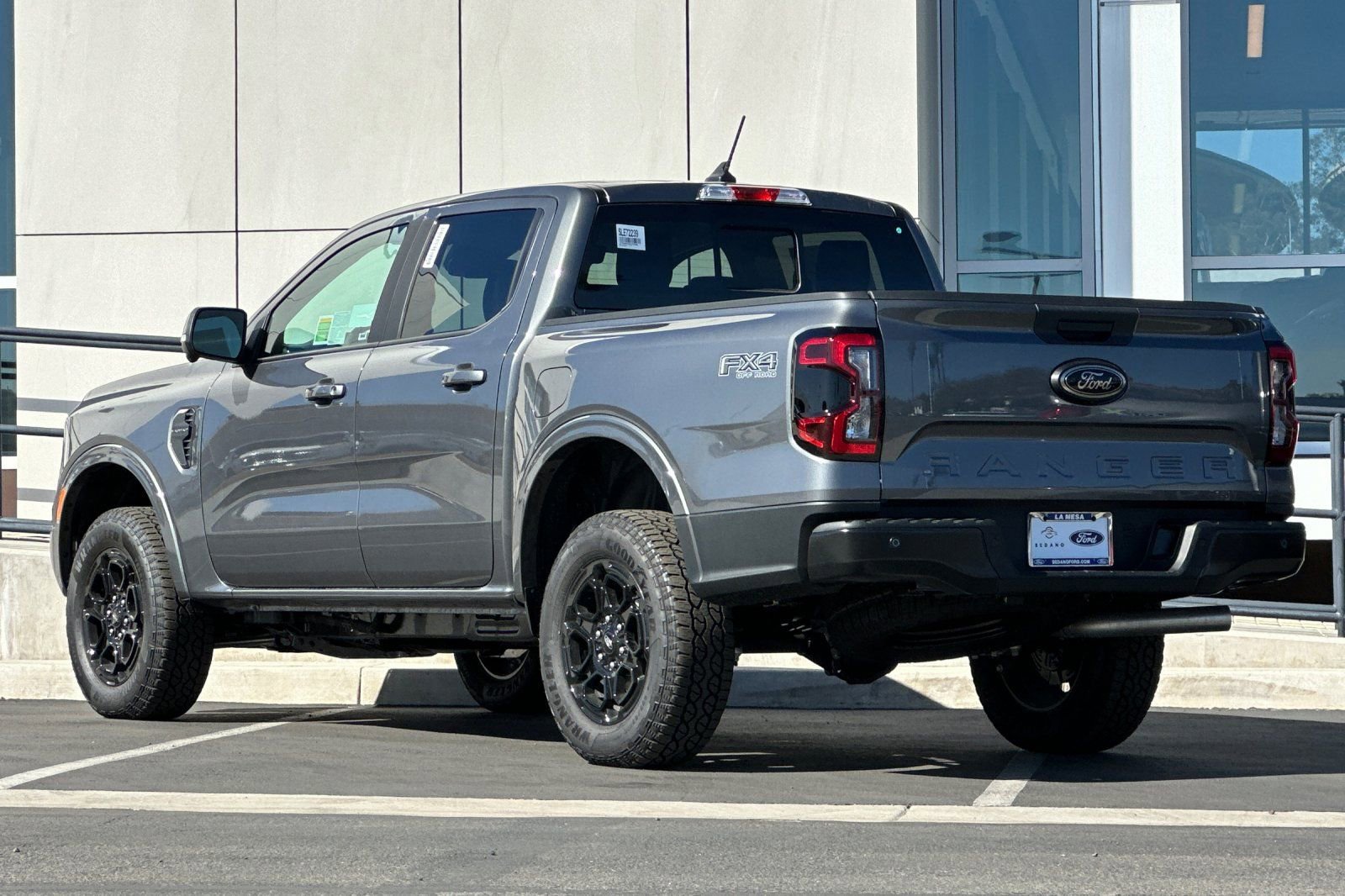 New 2025 Ford Ranger Lariat w/ FX4 Off-Road Package image 5