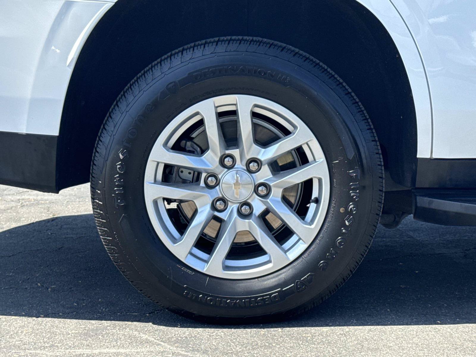 Used 2024 Chevrolet Tahoe LT RWD image 32